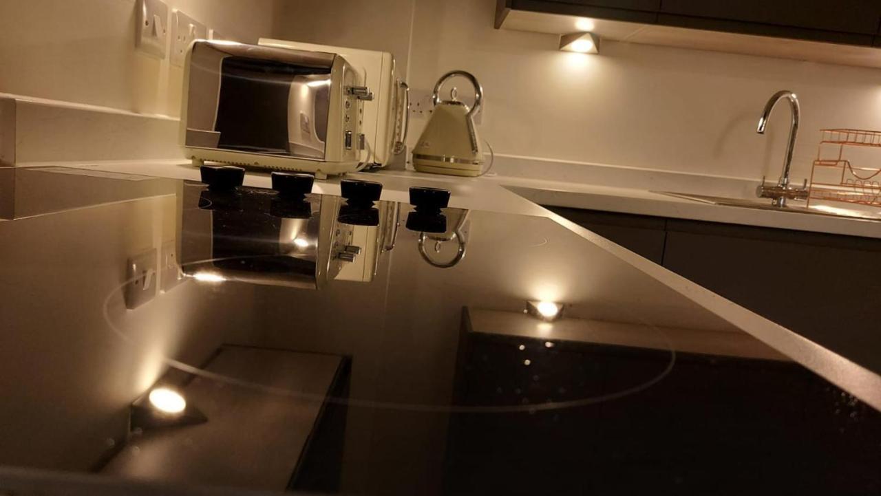 Charming 1-Bed Villa In Liverpool Luaran gambar